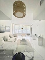 2155 Washington Ct in Miami Beach, FL - Building Photo