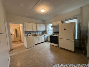 80 Upland Rd-Unit -1 in Belmont, MA - Building Photo - Building Photo