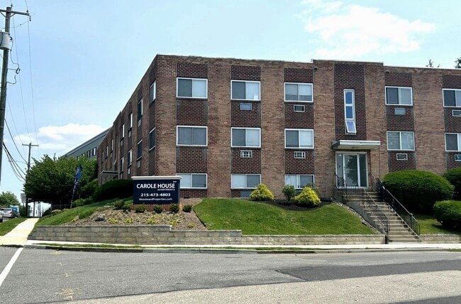 Carole House Apartments