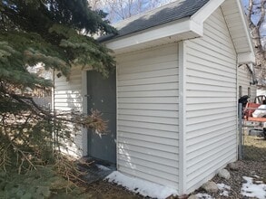 301 Leonard Ave in Crookston, MN - Building Photo - Building Photo