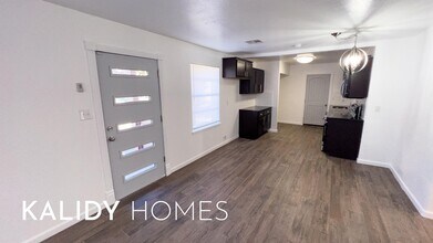 4340 NW 16th Terrace in Oklahoma City, OK - Building Photo - Building Photo