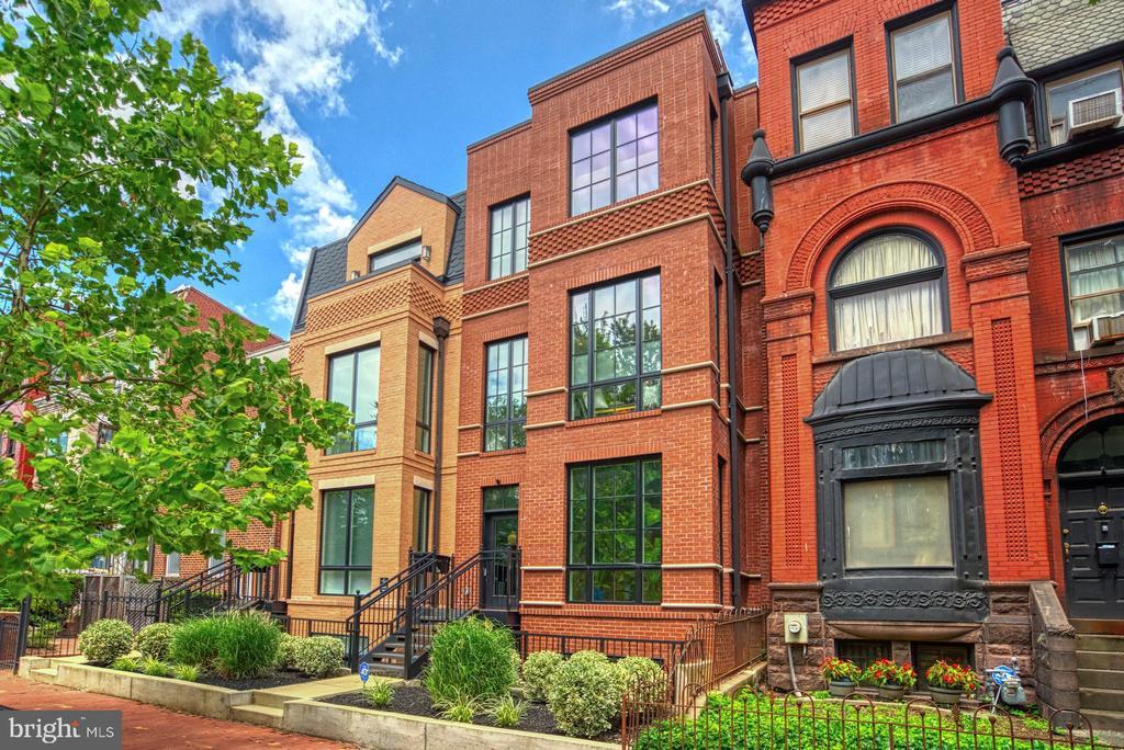 467 M St NW in Washington, DC - Building Photo