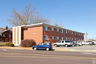 5225 Southwest Ave in St. Louis, MO - Building Photo - Building Photo