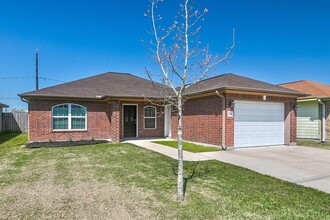 425 N 7th St in La Porte, TX - Building Photo - Building Photo