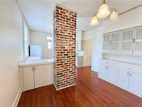 2035 Joseph St, Unit 2035 Joseph in New Orleans, LA - Foto de edificio - Building Photo