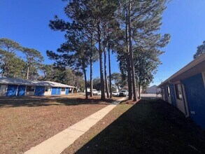 1925 Esplanade St in Navarre, FL - Building Photo - Building Photo
