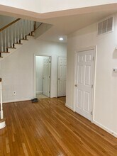 47639 Paulsen Square in Sterling, VA - Building Photo - Building Photo