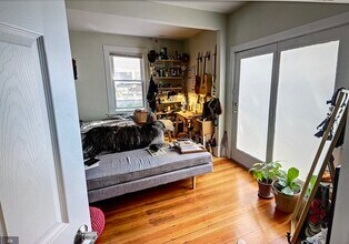 201 Norfolk St, Unit 1 in Cambridge, MA - Building Photo - Building Photo