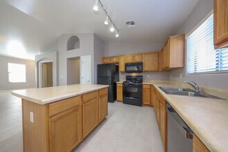 10886 S Arrowhead Spring Dr in Vail, AZ - Building Photo - Building Photo