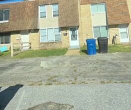 724 Arthur Ave in Virginia Beach, VA - Building Photo - Building Photo