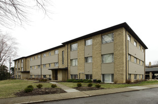 Parkside Villas Apartments