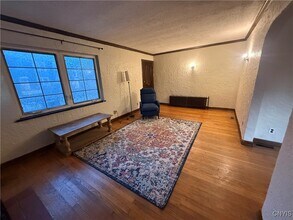 1689 W Colvin St in Syracuse, NY - Foto de edificio - Building Photo