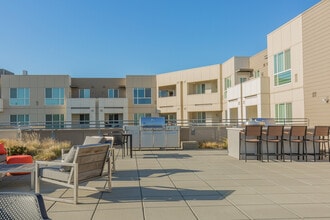 The Linden in Portland, OR - Building Photo - Building Photo