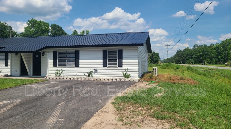 14 Live Oak Loop NE in Ludowici, GA - Foto de edificio