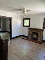 749 Hampshire Ave in Pittsburgh, PA - Building Photo