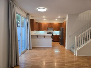 1517 Laurel Grove Dr in Chula Vista, CA - Building Photo - Building Photo