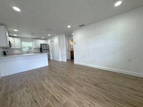 9001 Dr M.L.K. Jr St N in St. Petersburg, FL - Building Photo - Building Photo