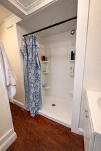 74 N Main Ave in Orono, ME - Building Photo - Building Photo