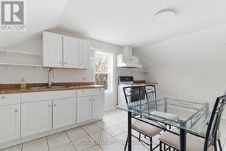 162 Darling St in Brantford, ON - Building Photo - Building Photo