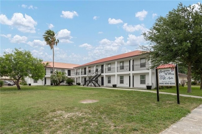 property at 1105 W Stubbs St