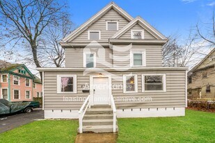 271 Kirk Ave in Syracuse, NY - Building Photo