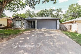1216 Hidden Creek Dr in Mansfield, TX - Building Photo - Building Photo