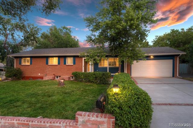11720 Swadley Dr in Lakewood, CO - Building Photo