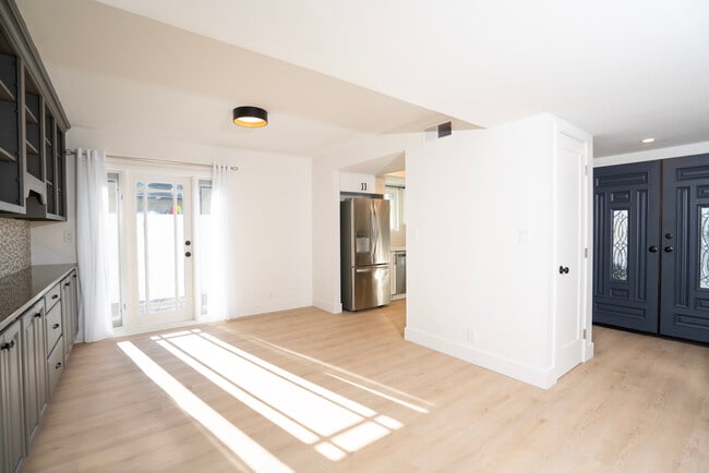 522 17th St, Unit A in Huntington Beach, CA - Building Photo - Building Photo