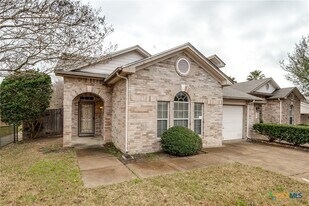 5914 Wexford Brook in San Antonio, TX - Building Photo