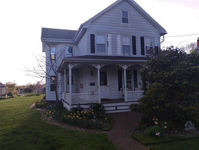 property at 68 Jennings Ave