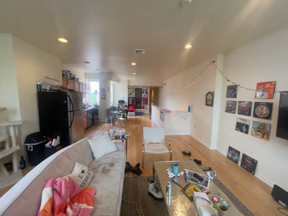1532 N 17th St-Unit -3 in Philadelphia, PA - Building Photo