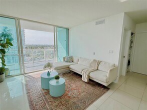 1861 NW S River Dr in Miami, FL - Building Photo - Building Photo