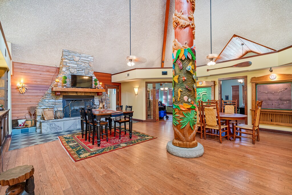 Forest Lake Student Housing Apartments in Lutz, FL