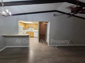 1644 Crystal Park Cir in Lakeland, FL - Building Photo - Building Photo