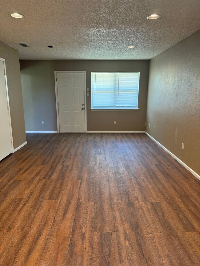 6412 28th St in Lubbock, TX - Building Photo - Building Photo