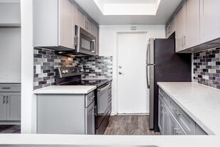 The Lake in Fullerton, CA - Building Photo