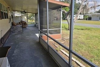 1634 Dolphin Dr, Unit 356 in St. Cloud, FL - Building Photo - Building Photo