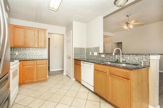 1104 Oak St in Wylie, TX - Building Photo - Building Photo