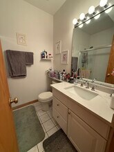 4235 N Kenmore Ave in Chicago, IL - Building Photo - Building Photo