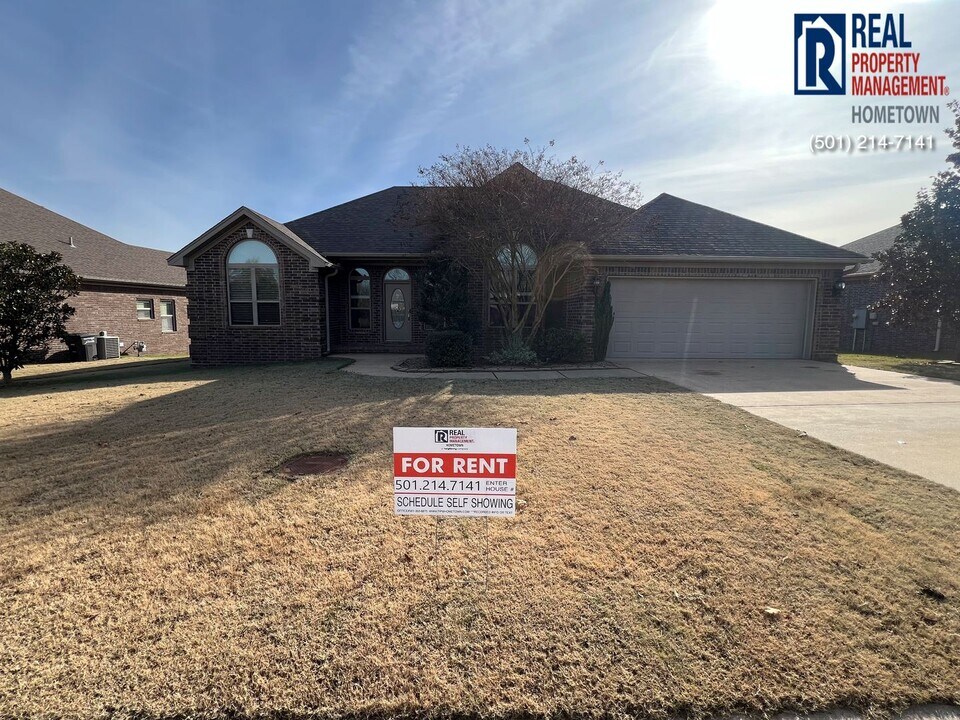 1916 Airborn Dr in Jacksonville, AR - Building Photo