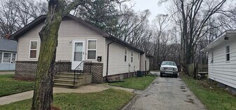 150 Cross St in Benton Harbor, MI - Building Photo