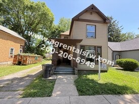2411 Fox Ave in Fort Wayne, IN - Building Photo