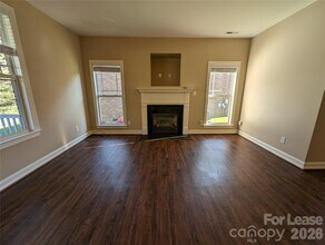 20021 Norman Colony Rd in Cornelius, NC - Building Photo - Building Photo