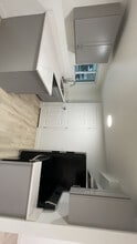 445 E Fort Union Blvd, Unit #A in Midvale, UT - Foto de edificio - Building Photo