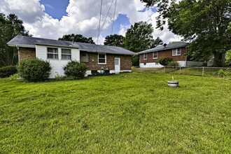 1215 Blodgett Dr in St. Louis, MO - Building Photo - Building Photo