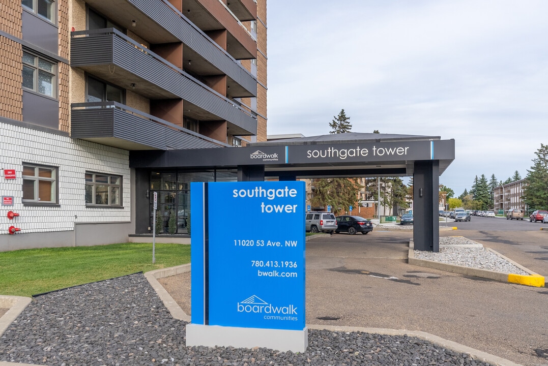 Southgate Tower in Edmonton, AB - Building Photo