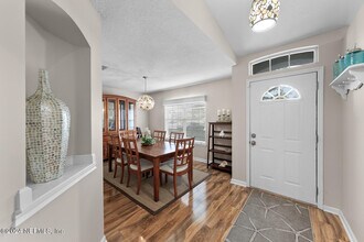 2389 Glade Springs Dr in Jacksonville, FL - Building Photo - Building Photo