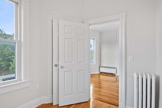 313 23rd St in Union City, NJ - Building Photo - Building Photo