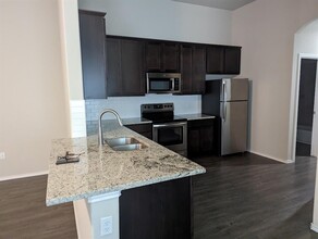 3412 Scott Cir in Seguin, TX - Building Photo - Building Photo