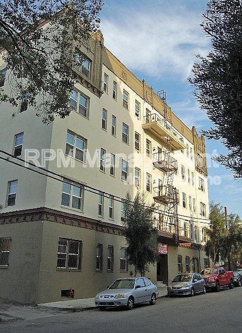 1523 N Mccadden Pl in Los Angeles, CA - Building Photo